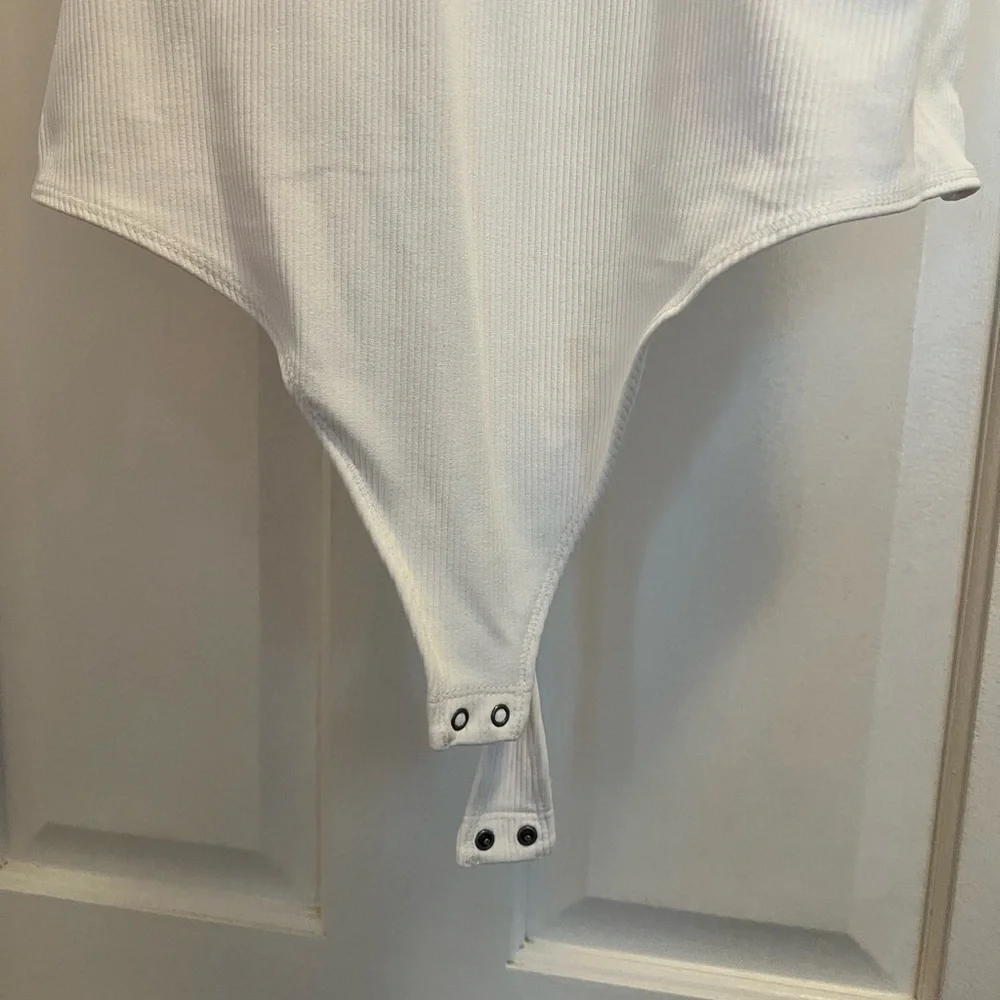 Abercrombie Ribbed Bodysuit - Picture 4 of 6